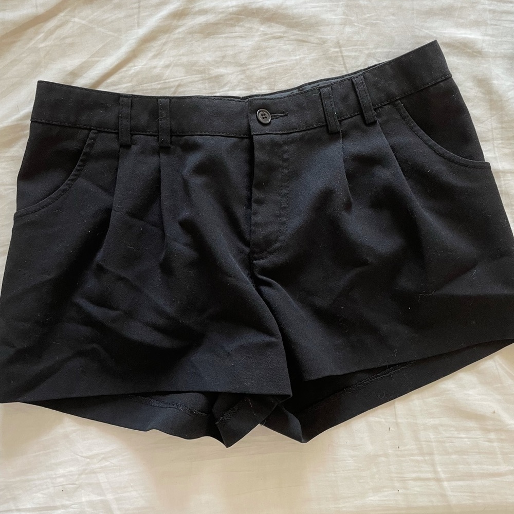 H&M black classic shorts